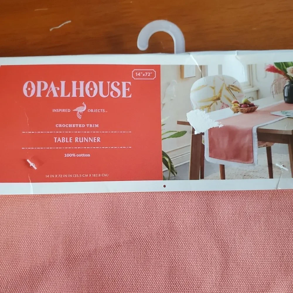 Opalhouse table runner salmon pink with white crochet Fringe trim